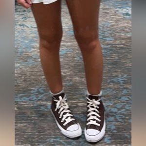 Brown Converse Size 6.5